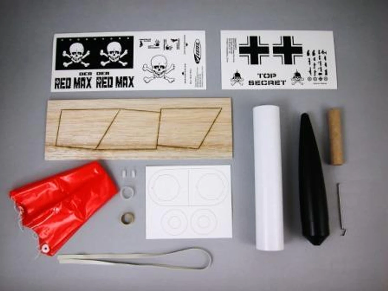 Estes Der Red Max Rocket Kit, Skill Level 1 5 Estes Der Red Max Rocket Kit, Skill Level 1 - Image 5