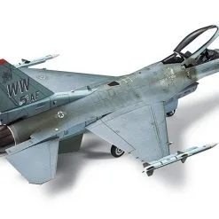 Tamiya 60786 1/72 F-16 CJ Fighting Falcon Plastic Model Airplane Kit