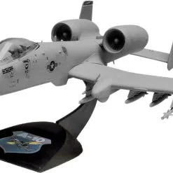 Revell 1/72 T-Squadron Snap A-10 Wart Model Kit