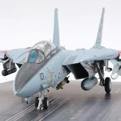 Tamiya 61122 1/48 Grumman F-14A Tomcat (Late Model) Carrier Launch Set Plastic Model Kit