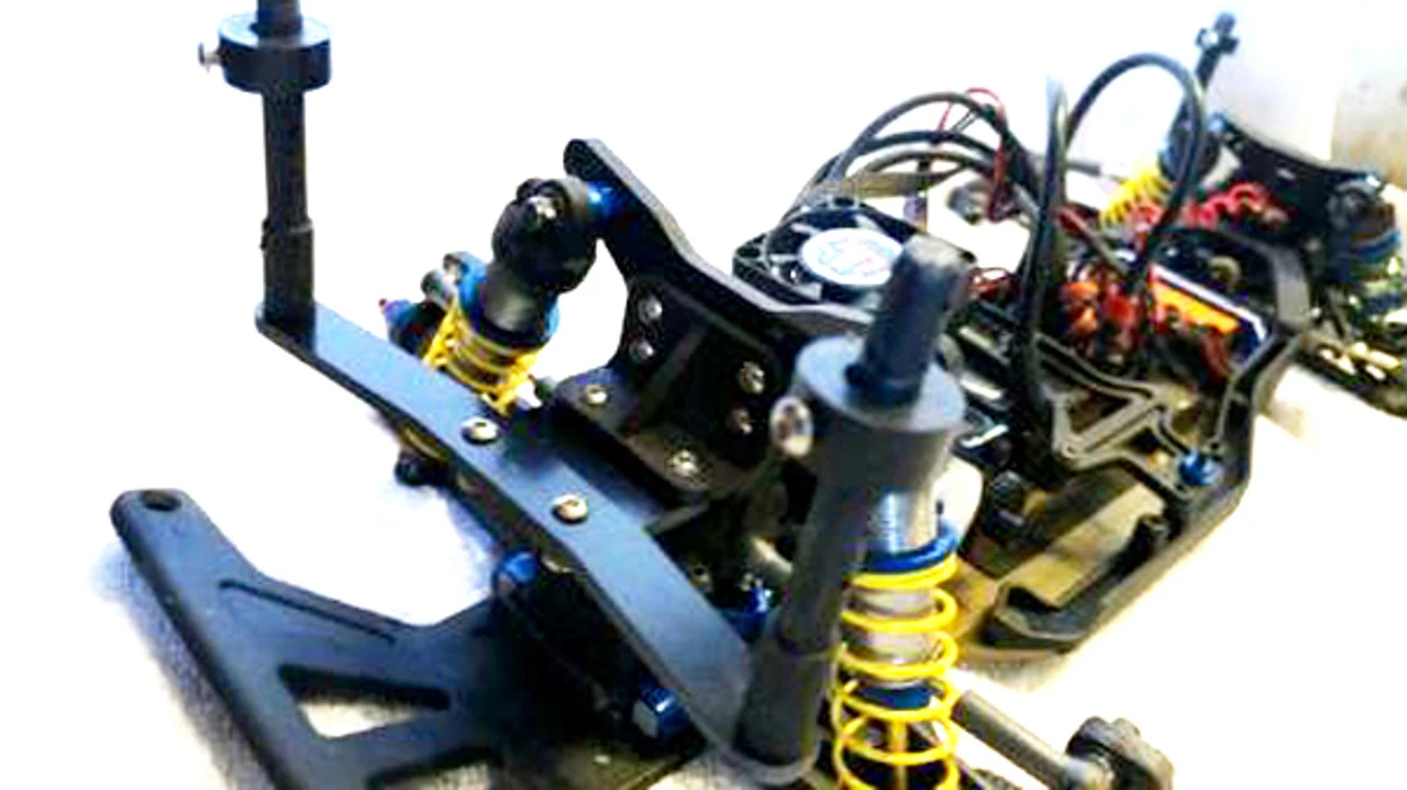 McAllister Racing B5M / B5 Street Stock And Late Model Mounting Kit 2 McAllister Racing B5M / B5 Street Stock And Late Model Mounting Kit - Image 2