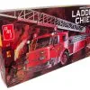 AMT 1204 1/25 American LaFrance Ladder Chief Fire Truck Model Kit
