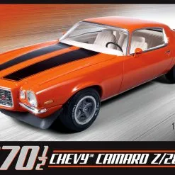 AMT 635 1/25 1970-1/2 Camaro Z28 Model Kit
