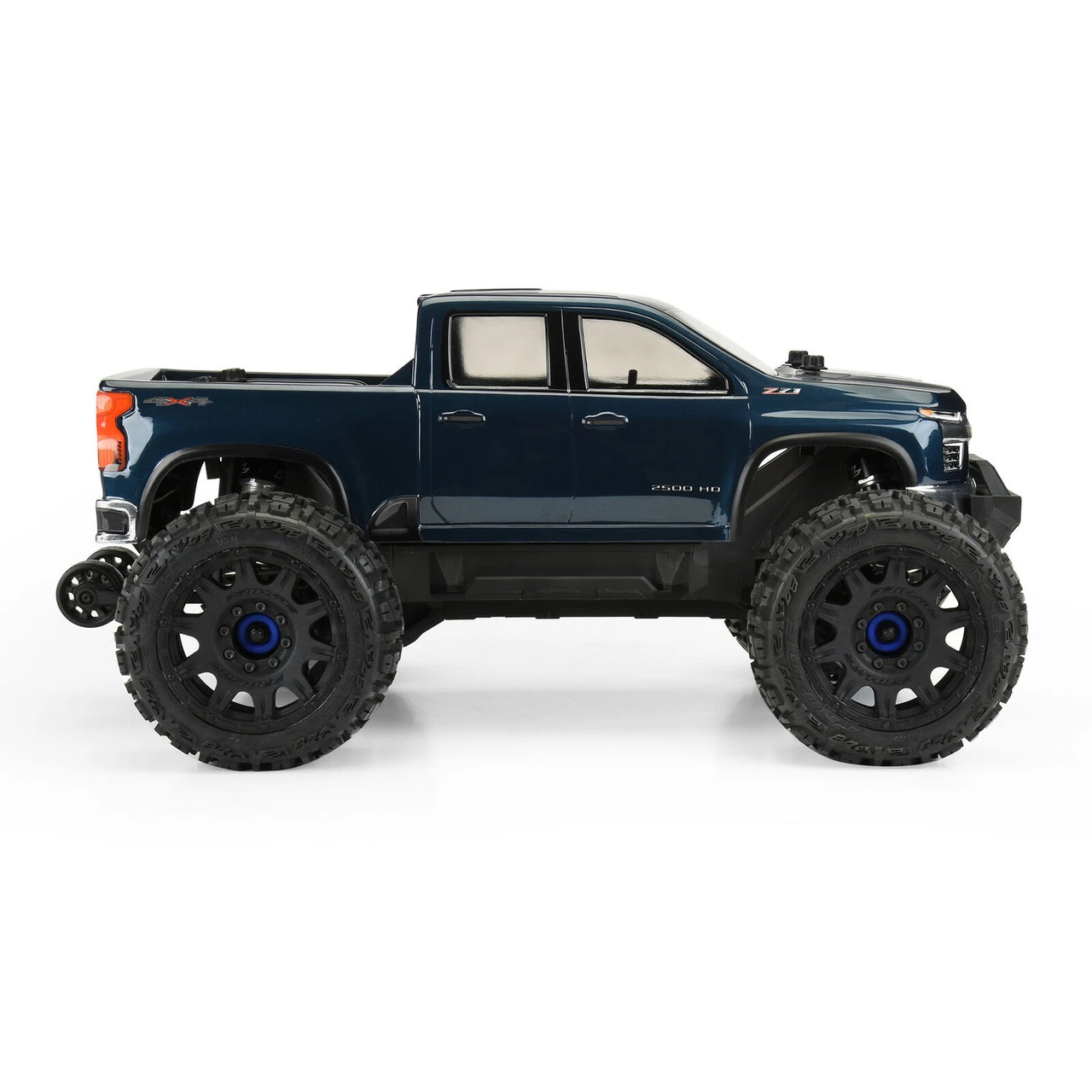 Proline 3582-00 1/8 2021 Chevy Silverado 2500 HD Clear Body: E-REVO 2.0 & MAXX 2 Proline 3582-00 1/8 2021 Chevy Silverado 2500 HD Clear Body: E-REVO 2.0 & MAXX - Image 2