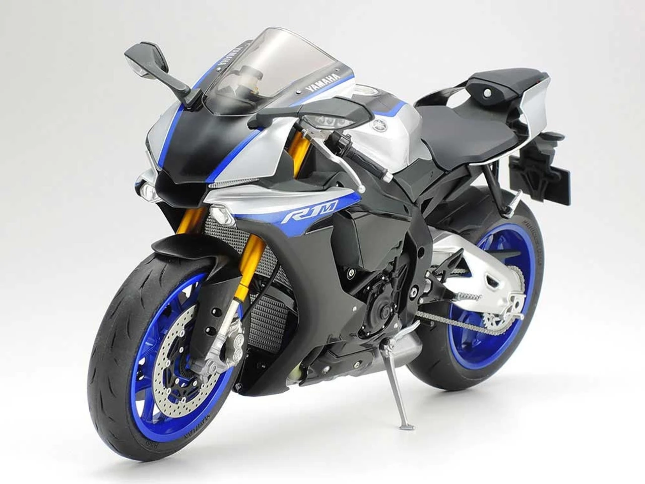 Tamiya 14133 1/12 Yamaha YZF-R1M Motorcycle Plastic Model Kit 2 Tamiya 14133 1/12 Yamaha YZF-R1M Motorcycle Plastic Model Kit - Image 2